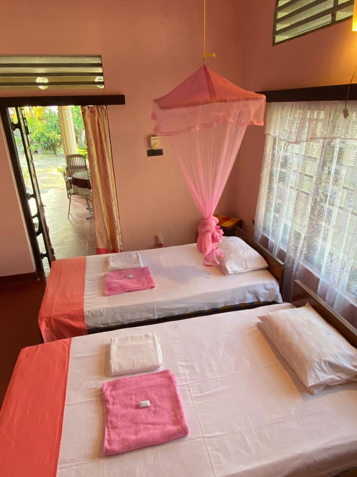 Sujatha Villa Paradise Tangalle Exterior photo
